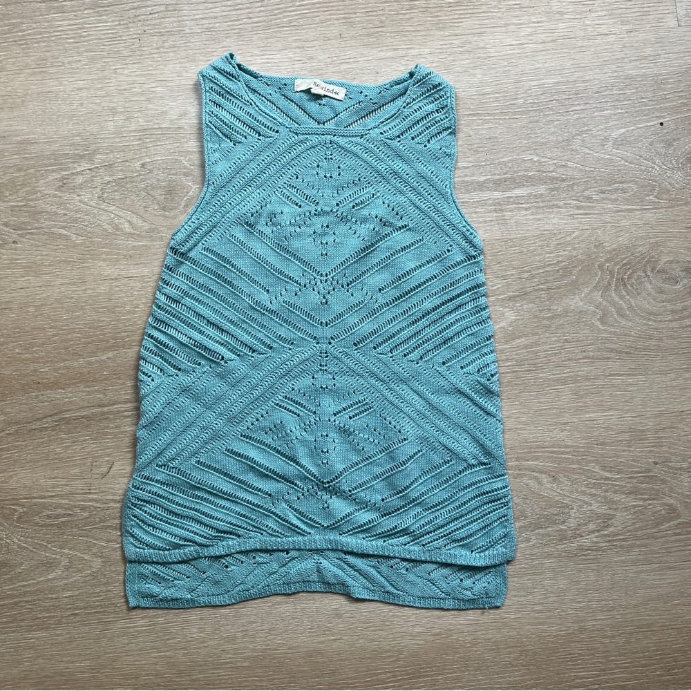 Rewind Knit Sweater Tank Top Scoop Neck Women’s Size Small Color Blue Turquoise